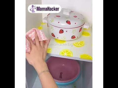 Чистене на кухненски плот с CounterCover, стилен протектор за плот, устойчив на замърсявания, кухненски аксесоари, удобни решения | Поръчай от MamaHacker.bg.