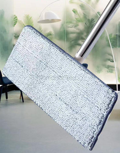 ScratchCleaning Mop с компактна микрофибърна подложка за лесно почистване на подови настилки и оптимизация на пространството