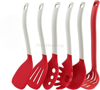 Комплект кухненски прибори CookingEssentials в червено, кухненски аксесоари, многофункционални уреди, устойчиви материали, еко продукти.