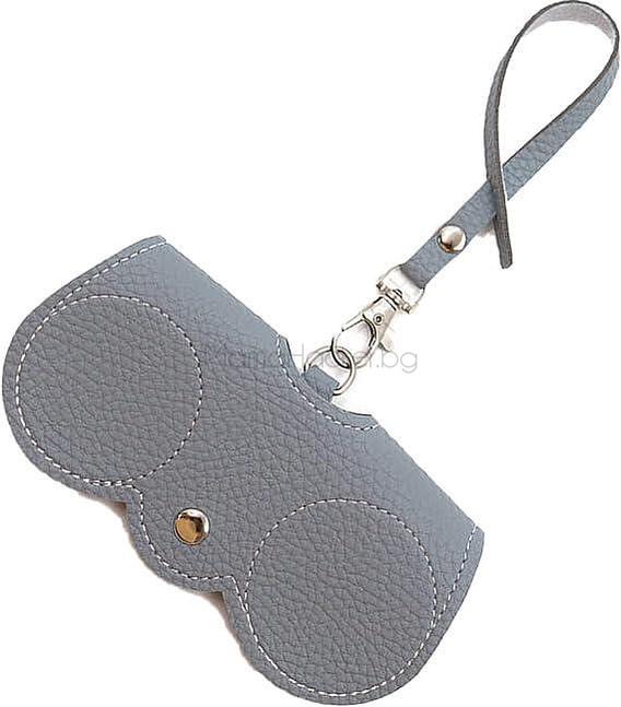 Кожен калъф за очила GlassesGuard в светло сиво - елегантен, стилен и функционален аксесоар за защита на очила | Поръчай от MamaHacker.bg.