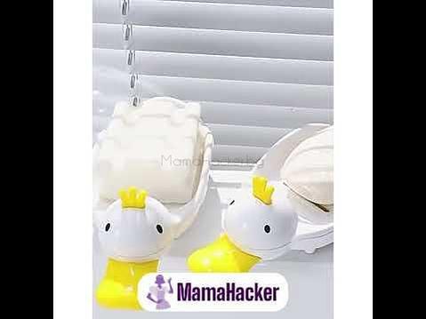 Креативна поставка за сапун DuckDeck с жълти патета, полезна за баня и кухня. Стилен дизайн и хигиеничност | Поръчай от MamaHacker.bg