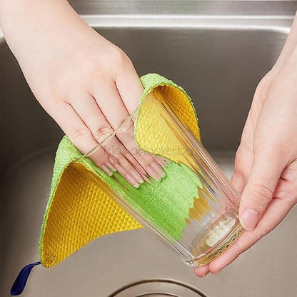 Кърпа FiberFresh, почистване на стъкло, устойчивост на ръжда, миещи се аксесоари, практични кухненски решения.