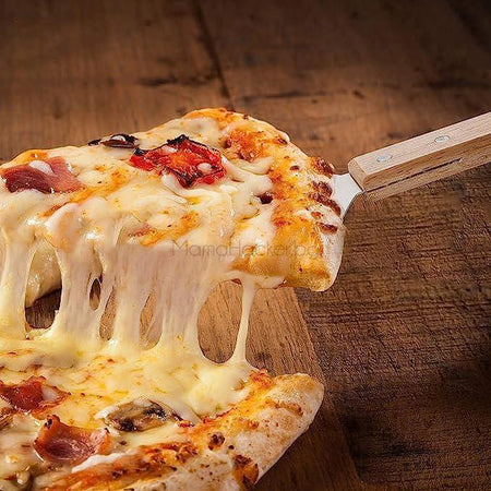 Луксозна лопата за пица Dough Master, перфектна за сервиране на домашна пица, кухненски аксесоар, практично готвене, елегантен дизайн.