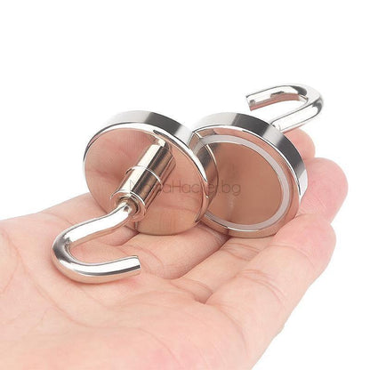 Магнитна кука PowerHook в ръка, здрава и надеждна, идеална за кухня, органайзери и хранителни контейнери. | Поръчай от MamaHacker.bg