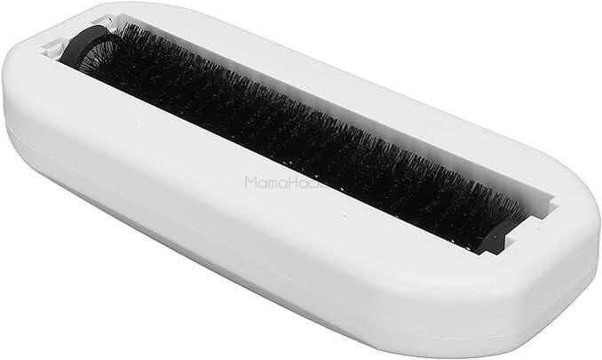 Многофункционална четка за почистване MultiBrush, идеална за прах и косми, компактна, лесно използване, практичен кухненски аксесоар | Поръчай от MamaHacker.bg