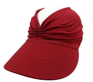 Модерна шапка SunProtect в червен цвят, стилен дизайн, UV защита 50+, аксесоар за лято, удобна и лека.