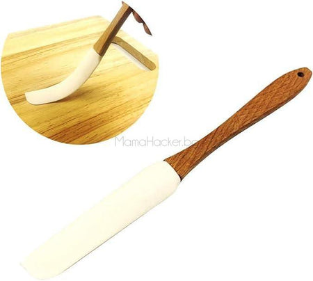Мултифункционална шпатула CreamWhisk с дървена дръжка и силиконова глава, удобен кухненски аксесоар за готвене.