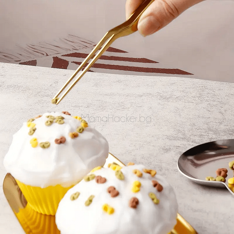 Пинцета Cake Precise за декорация на сладкиши с цветни захарни елементи, кухненски аксесоар, удобен и елегантен.