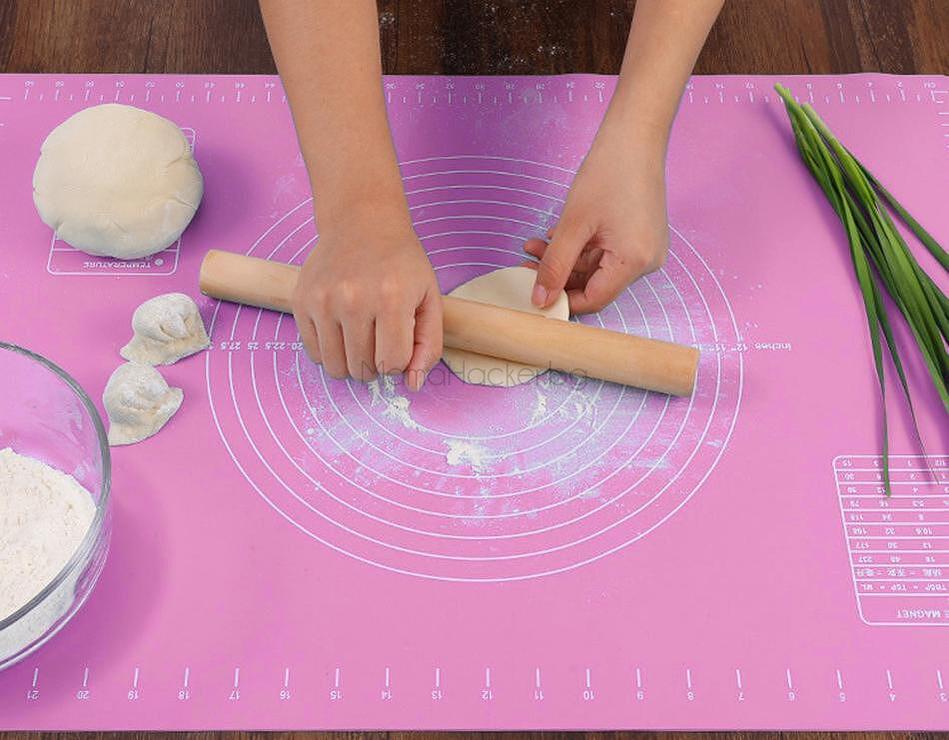 Силиконова подложка за месене на тесто с ръка, точилка и храни, идеални кухненски аксесоари на ниски цени. | Поръчай от MamaHacker.bg