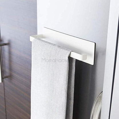 Поставка за кухненска хартия PaperFlow - стилен и практичен органайзер, спестяващ място, идеален за кухня | Поръчай от MamaHacker.bg