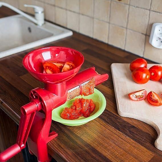 Ръчна мелачка Tomato Mill за домати на кухненски плот, идеална за бързо и удобно приготвяне на доматени сосове. | Поръчай от MamaHacker.bg