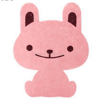 Дезодориращ стикер ToiletCharm с дизайн на зайче за свежа баня, ефективно премахва неприятни миризми и е лесен за инсталиране.