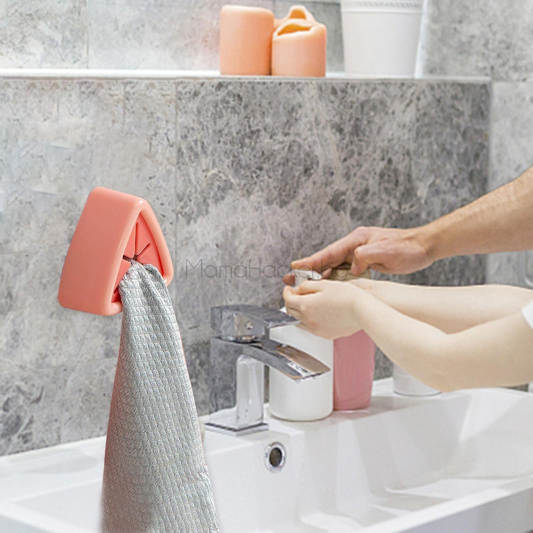 TowelLock - Интелигентна закачалка за кърпи в баня, удобство и организация, функционален аксесоар, модерен дизайн | Поръчай от MamaHacker.bg